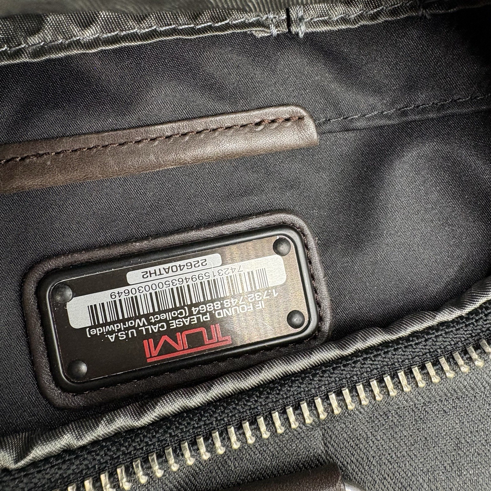 Tumi Alpha Bravo Everett Essential Tote Duffle Carry Bag Gray Brown 22640ATH2