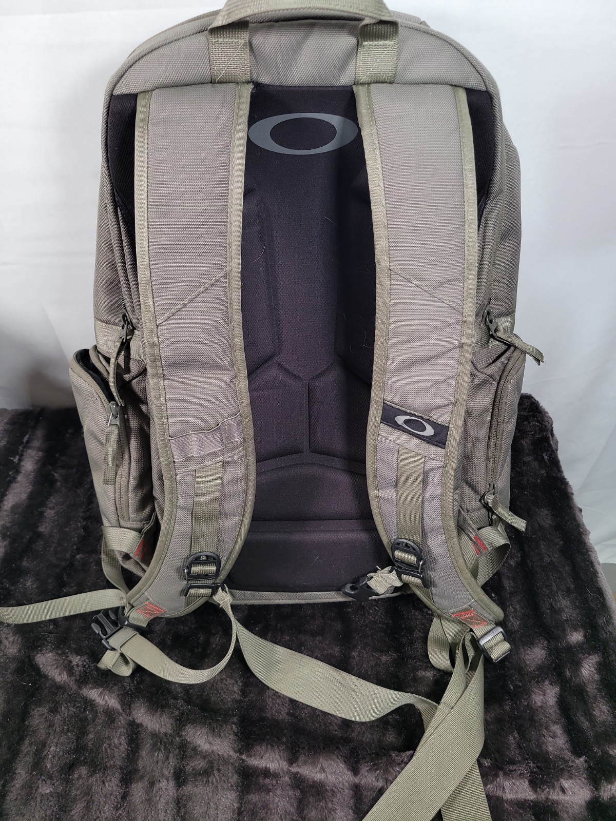 OAKLEY CHAMBER RANGE BACKPACK Green Elite Transport Day Pack READ DESCRIPTION