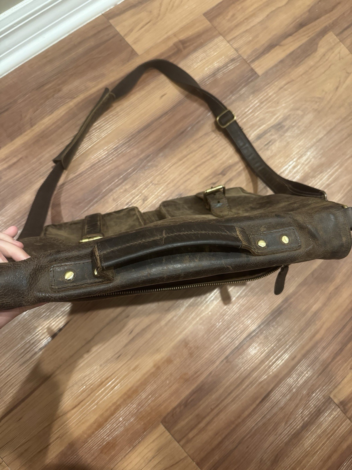 KomalC Brown Men’s Messenger Bag Zip/Buckle Closure Shoulder Strap Inner Pockets