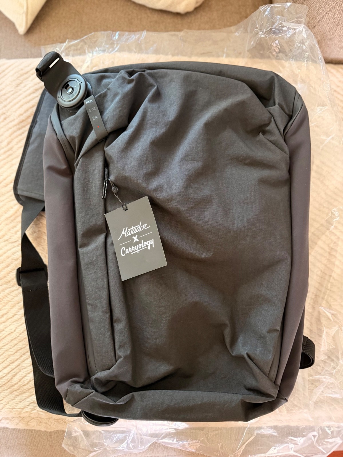 Matador x Carryology Redeye 24