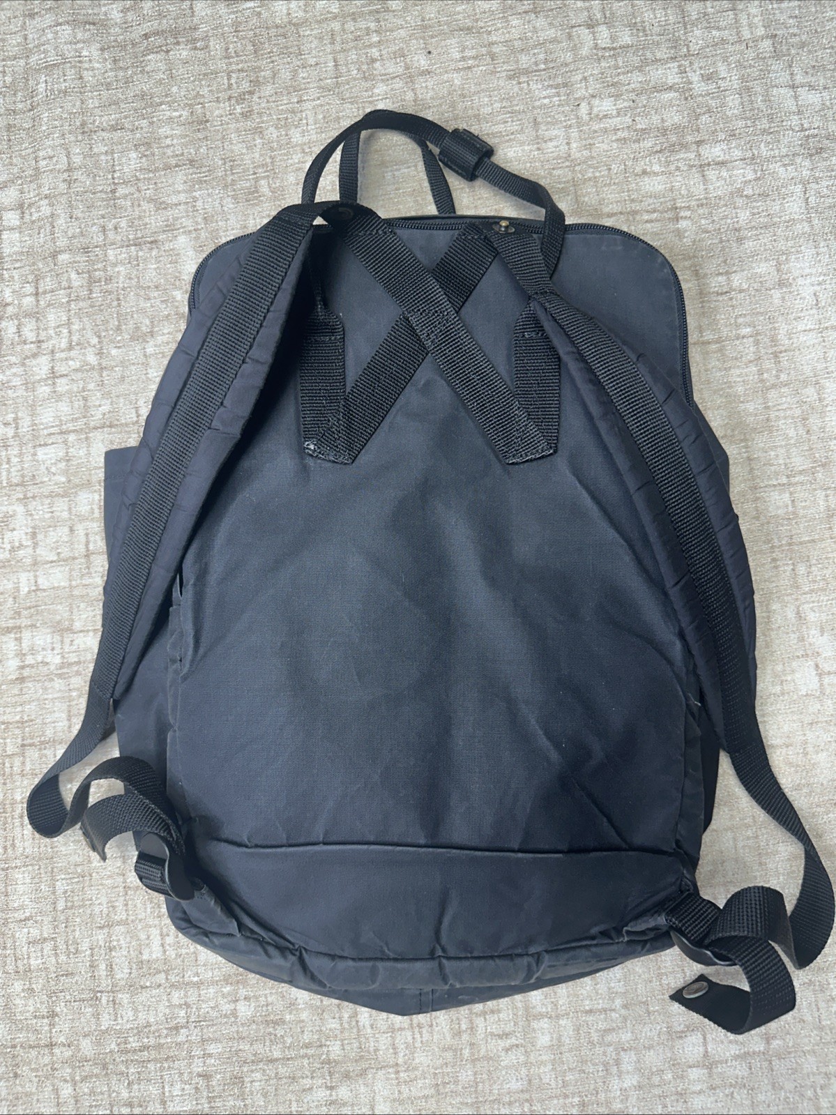 Fjallraven Kanken Laptop 17″ Backpack Black Large Daypack School Travel Bag
