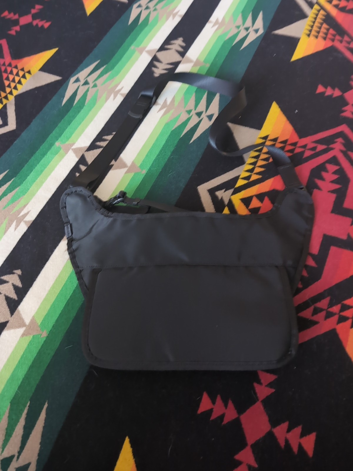 master-piece – face front pack sling bag – black nylon (No. 02870)