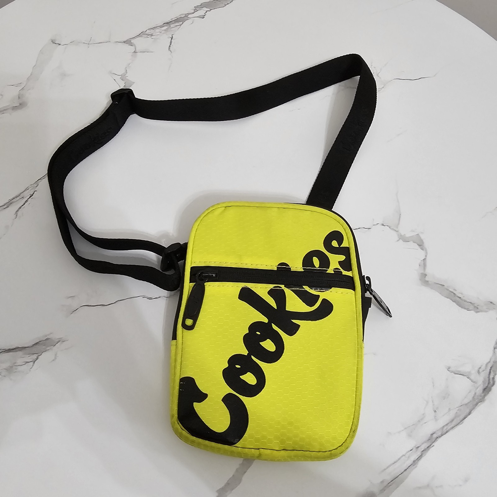 Cookies Original Logo Honeycomb Utility Bag
