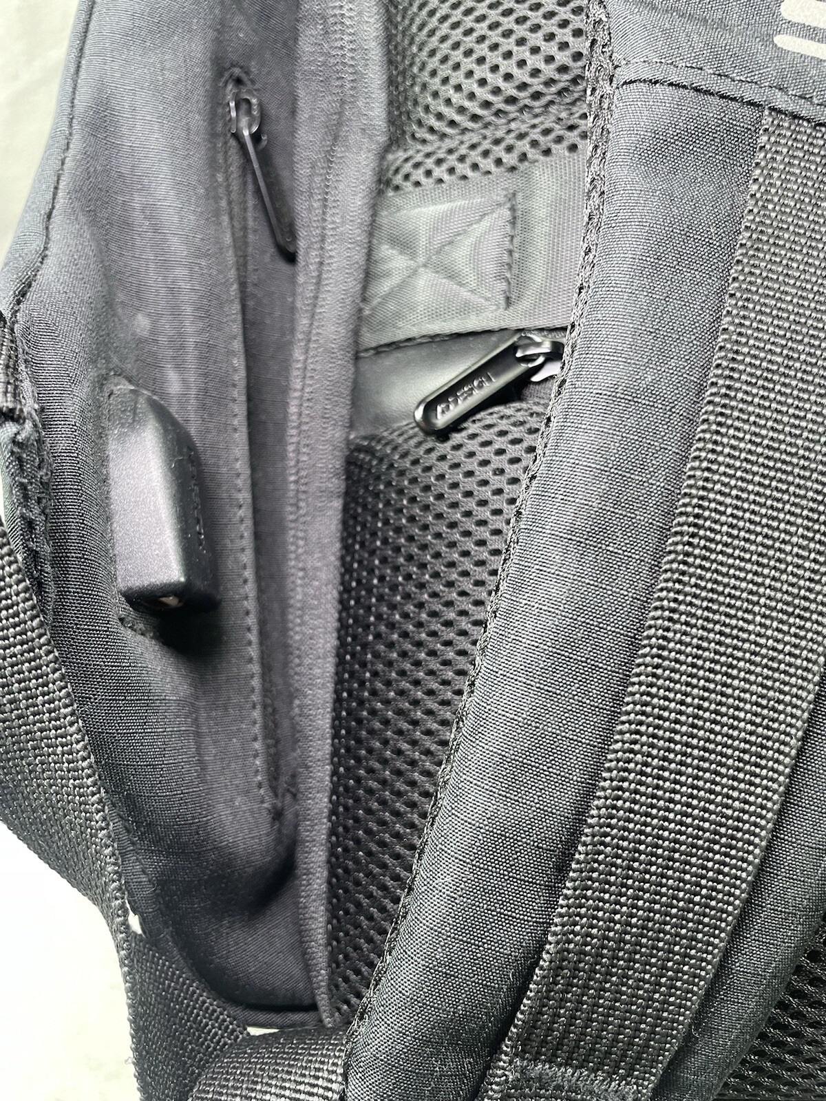 XD Design Bobby Backpack Travel Compact Anti-Theft Tech Multifunctional – Black