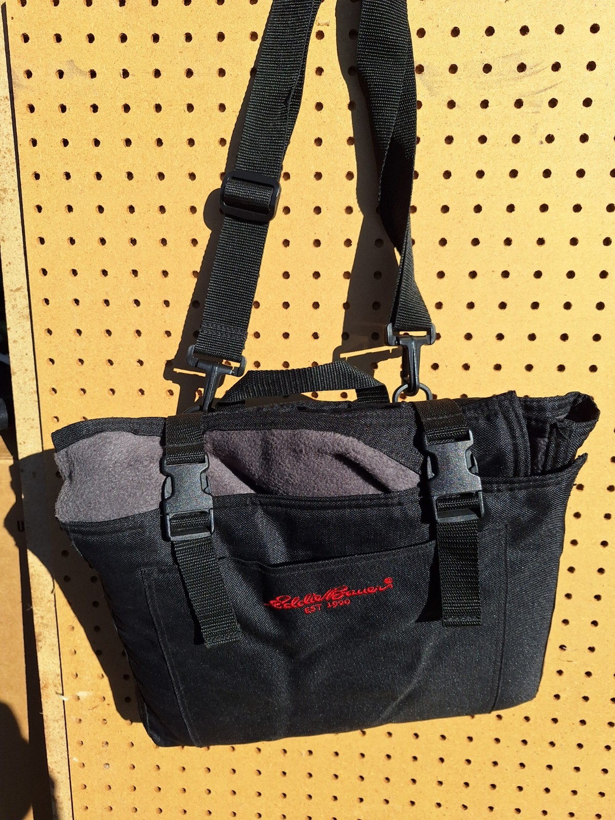EDDIE BAUER Blanket Tote 56 x 48