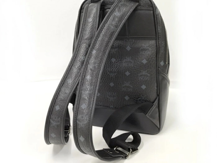 MCM Backpack Visetos With Studs and Black Leather W 26cm × H 33cm × D 13cm