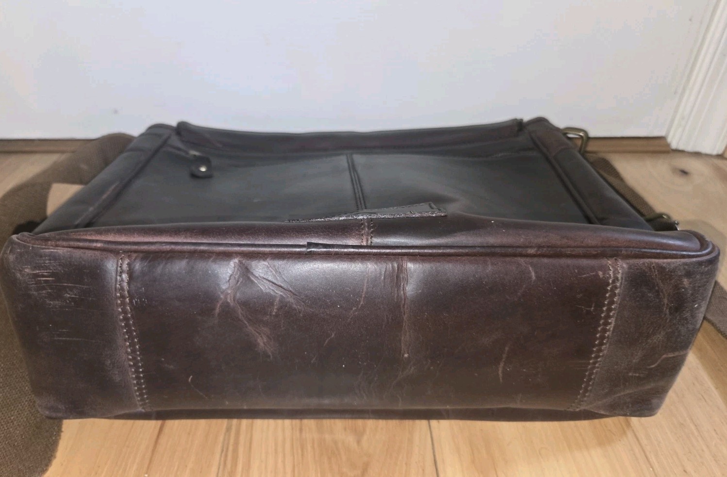 Buffalo Jackson Trading Company Leather Laptop Bag Shoulder Messenger Brown Work