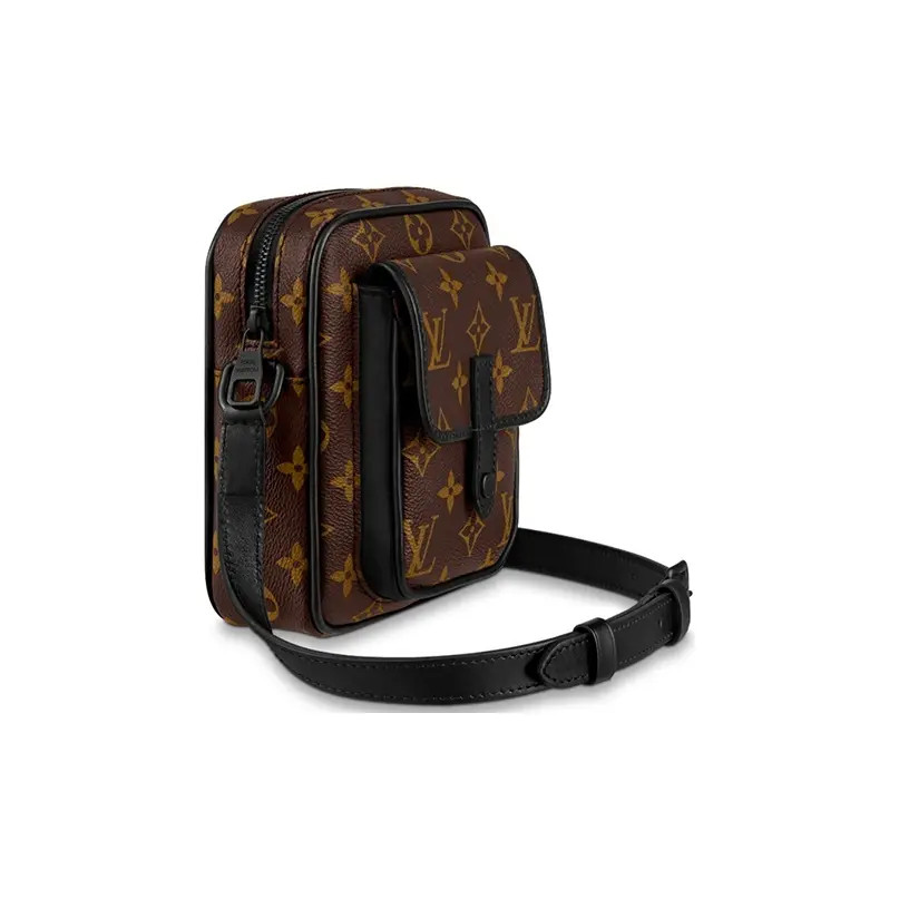 LOUIS VUITTON Christopher Camera Bag Phone Bag Crossbody Bag Men’s 6x3x6.6 in
