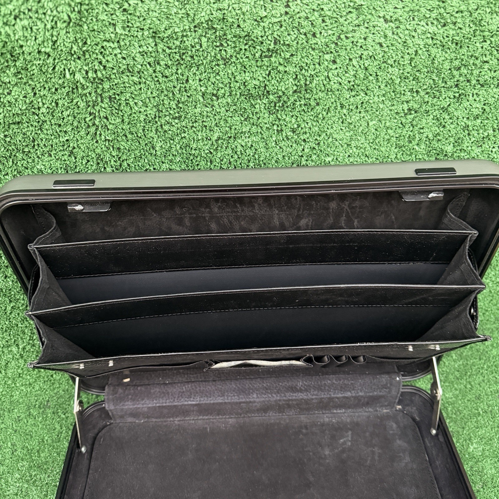 Zero Haliburton Aluminum Briefcase USA Made, 1989 Vintage, Dark Green 18”x13”x4”