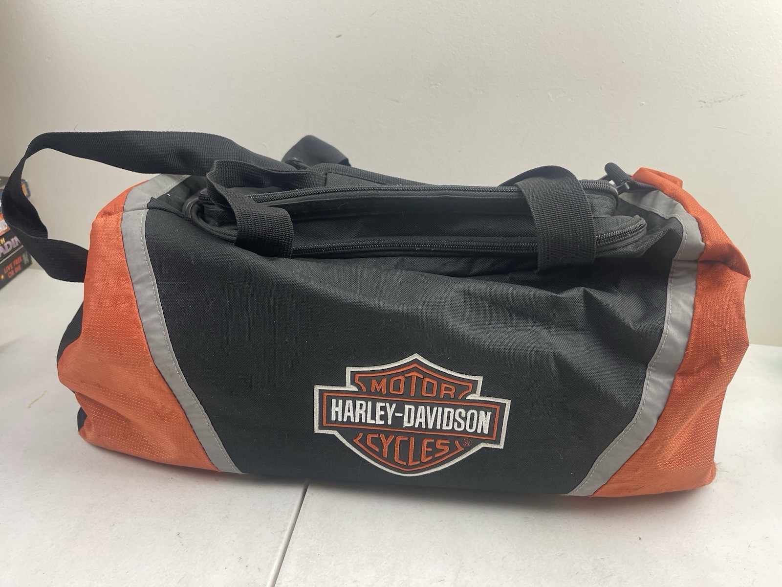 Harley Davidson Duffle Bag 19.5” Inch Black & Orange Polyester Adjustable Straps