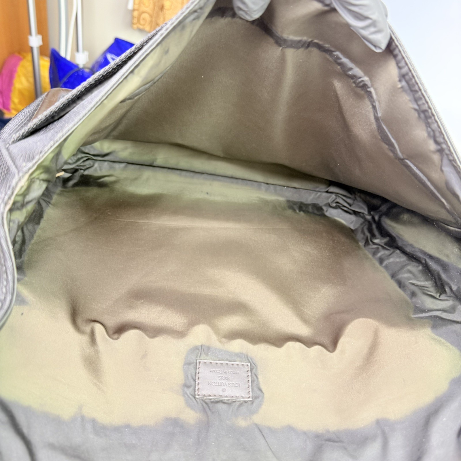 LOUIS VUITTON Damier Geant Messenger Crossbody Messenger Shoulder Bag