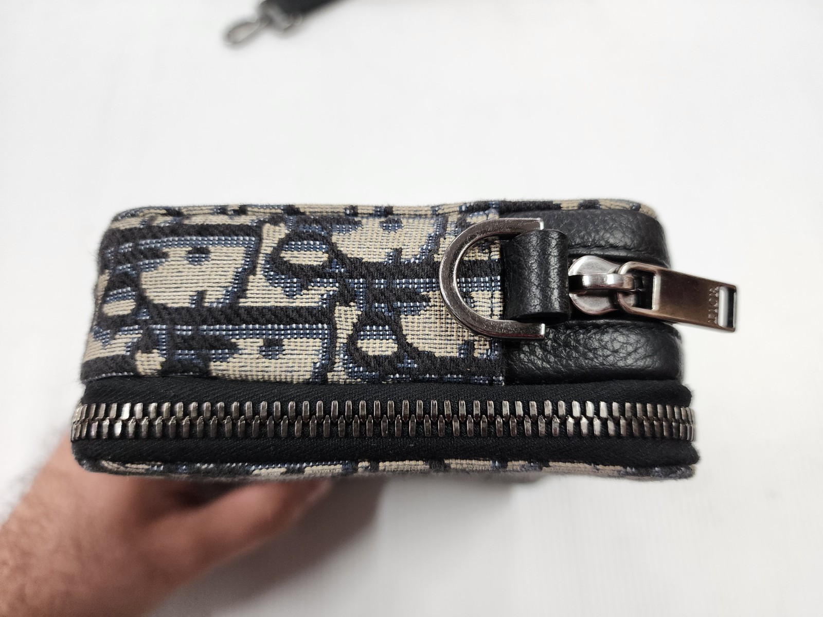 *AUTHENTIC / PERFECT* Dior Oblique Jacquard Crossbody Messenger Bag Beige/Black