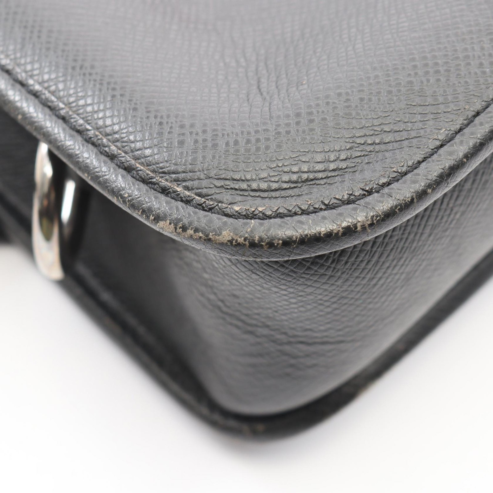 LOUIS VUITTON Andrei Shoulder Crossbody Bag M32482 Taiga leather Ardoise Used LV