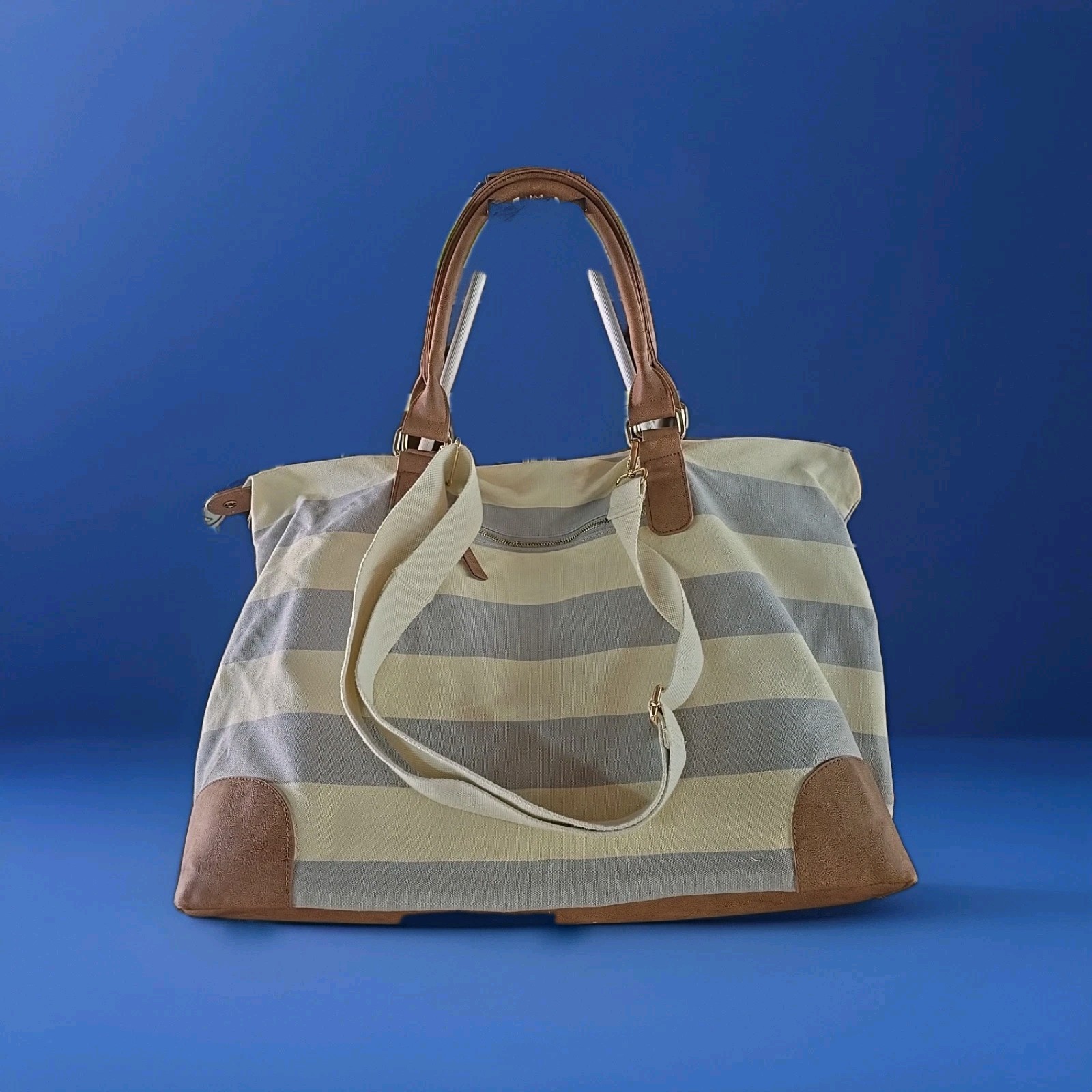 DSW Striped Weekender Duffle Bag Beige Blue Brown Adjustable Strap Outer Pockets