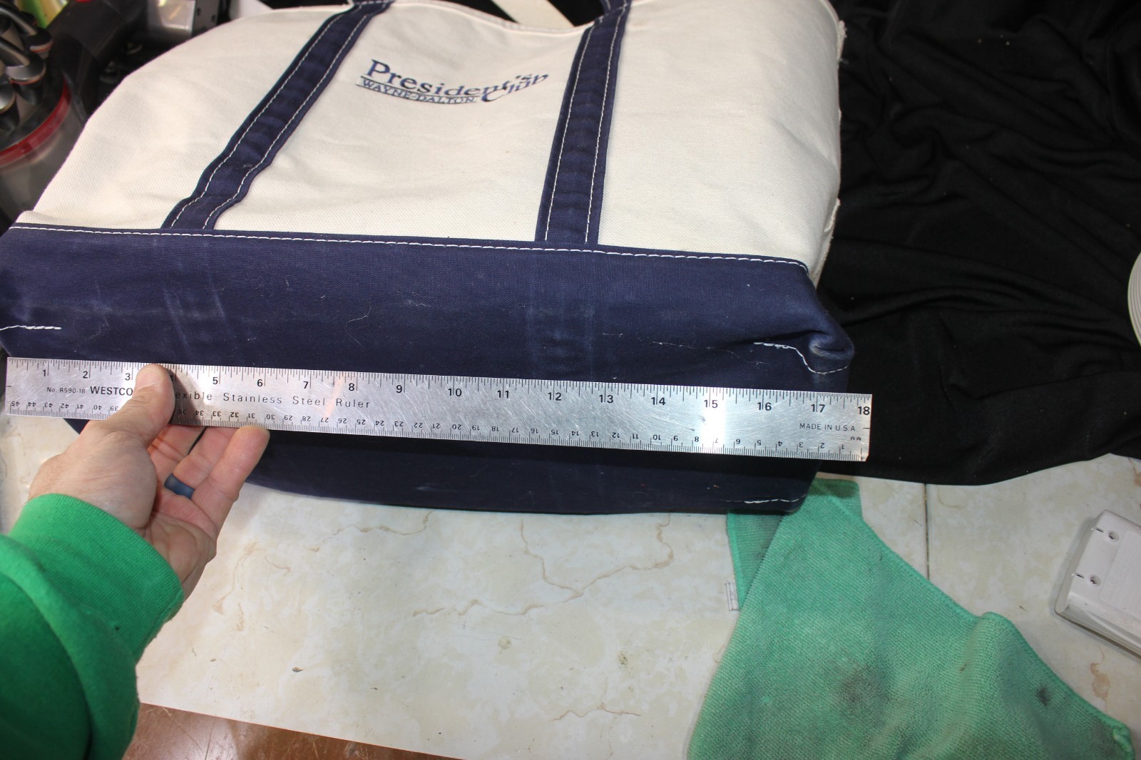 LL Bean Boat & Tote Bag Blue/Ivory Zip Top Made in USA Embroidered Logo 17″