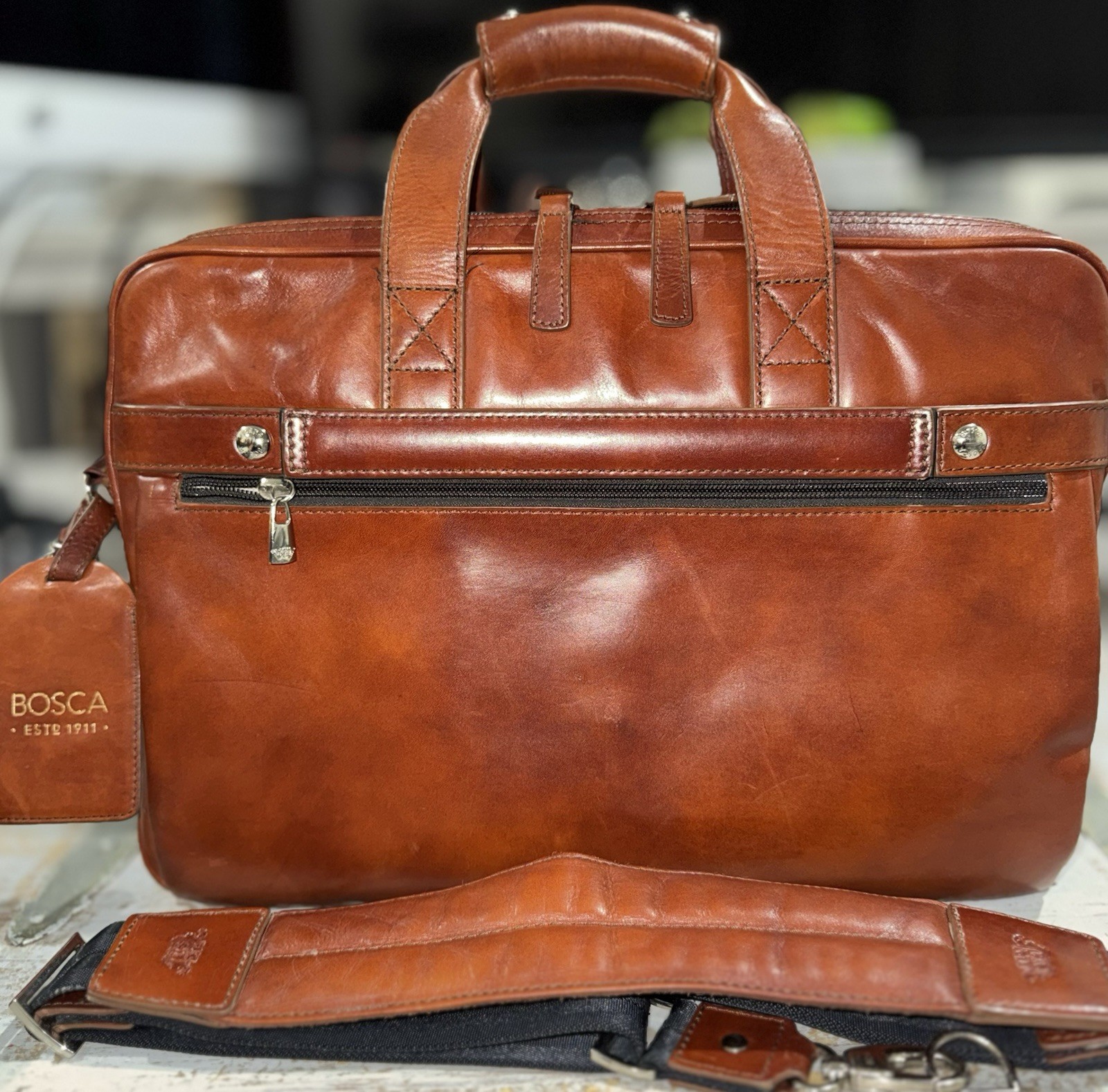 Bosca Old Leather/ Stringer Briefcase/ Italian Leather Luxury/ Large Capacity
