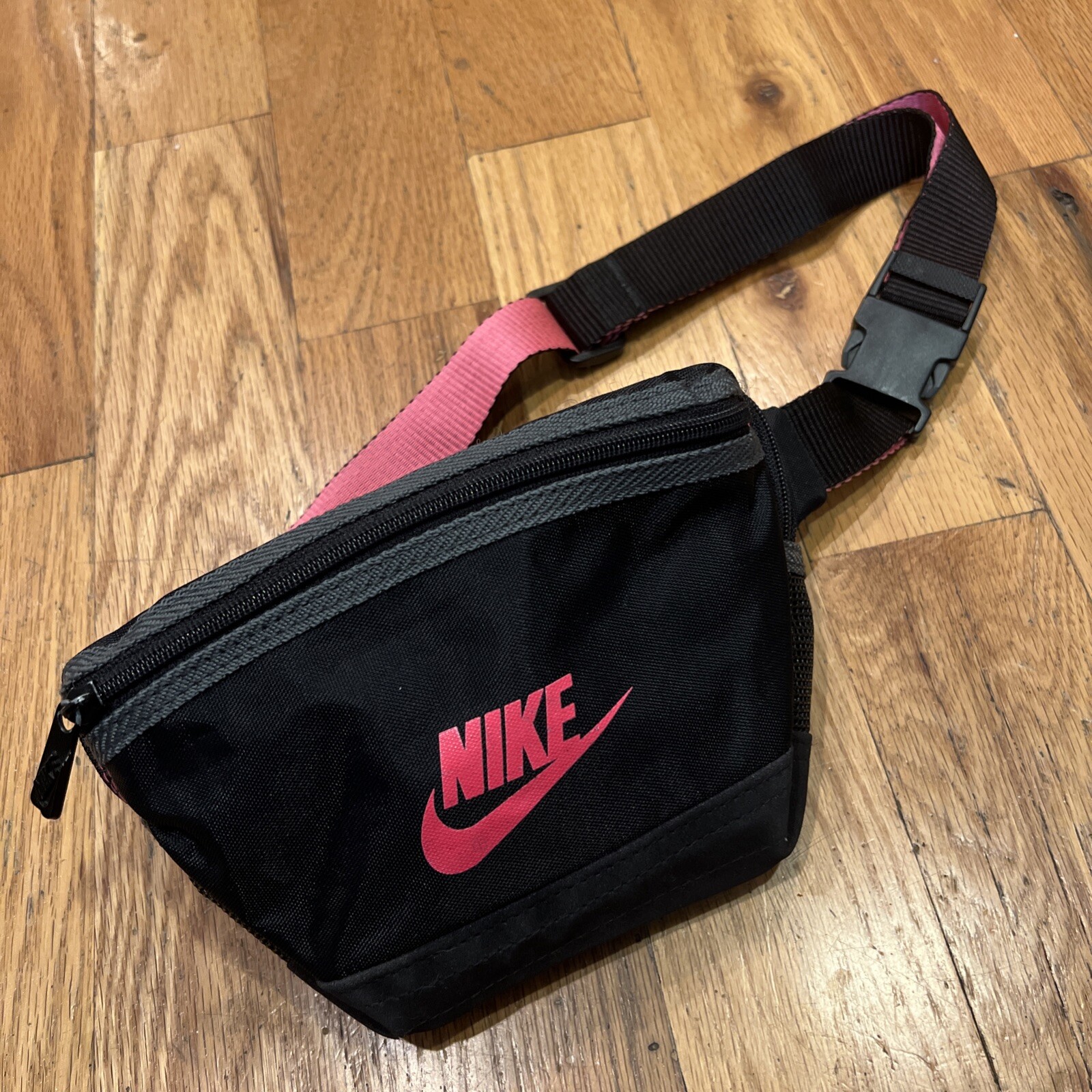 Vintage 90s Nike Waist Bag Black Pink Fanny Pack Bag Gray Tag Crossbody