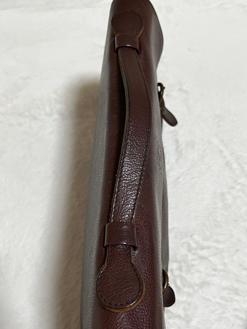 ILBISONTE Second Bag Clutch Leather 34cm x 21cm Pre-owned Rare Design