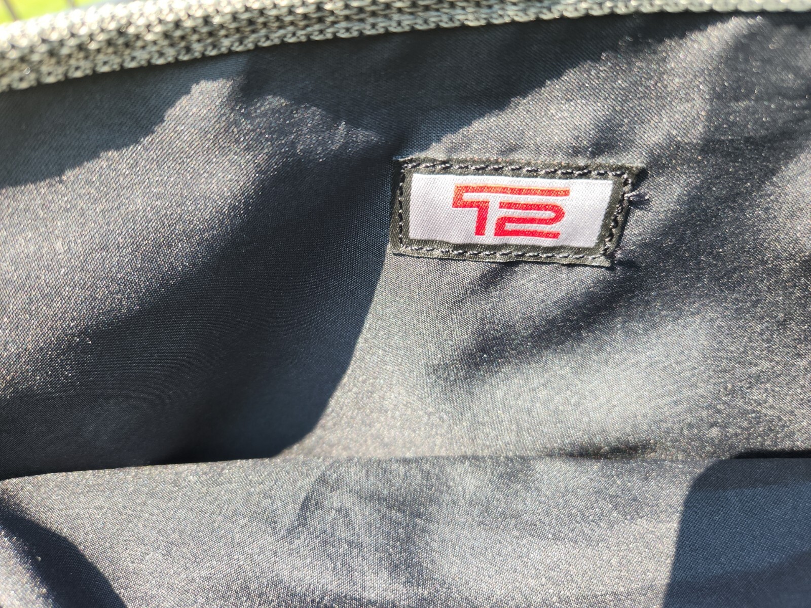 Tumi T2 Gray Ballistic Nylon Expandable Messenger Computer Briefcase $225 MSRP!