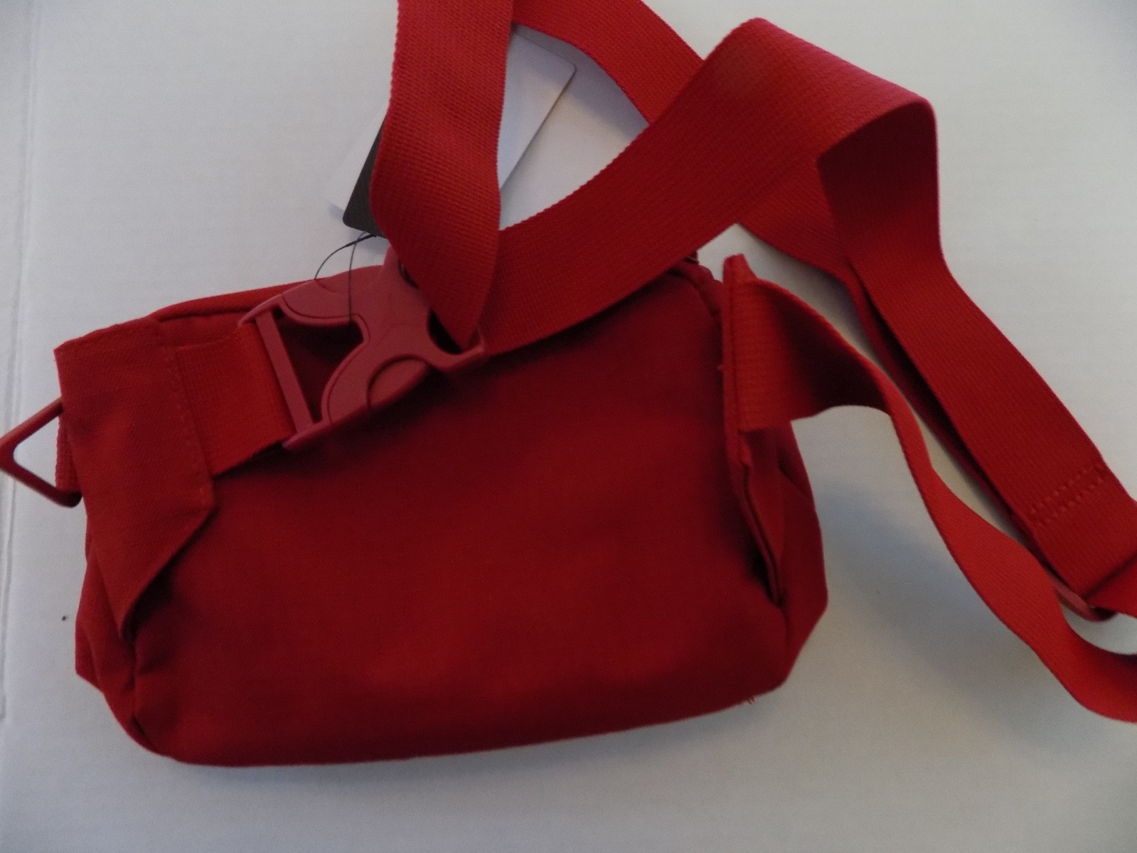 Nike Air Jordan Crossbody Fanny Pack Gym Bag Red Cordura Fabric NOS w/ Tags HTF
