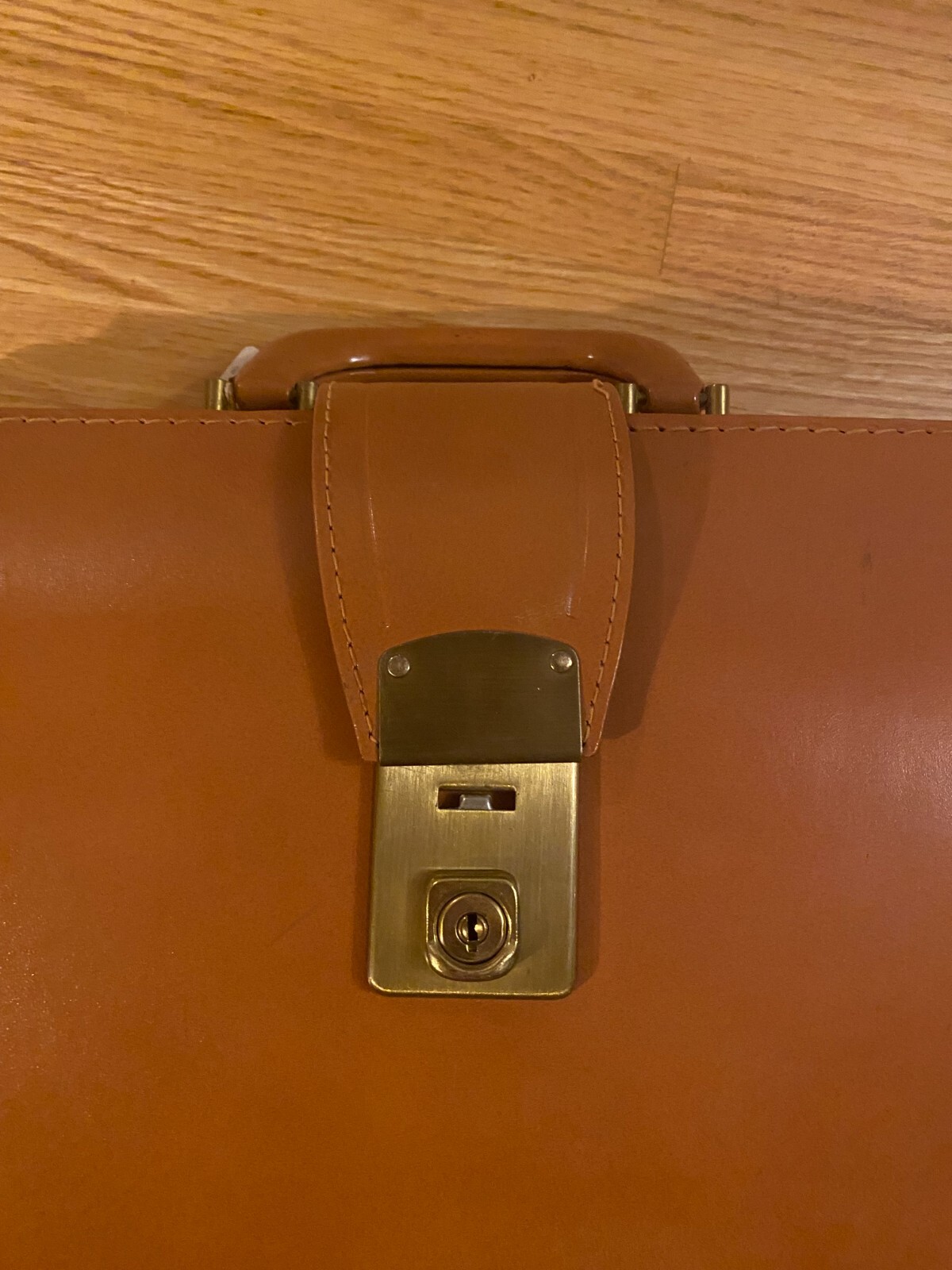 Vintage Dopp Pull Open Breifcase Tan Top Grain Cowhide Leather 3B9216 18″ Retro