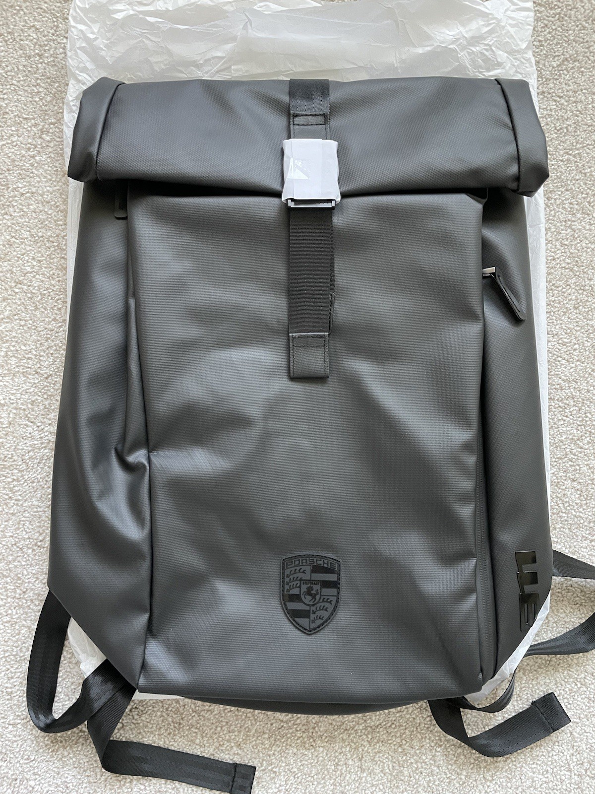 NWT～Porsche 911 Rolltop Travel Backpack Pack Black WAP0350100R911