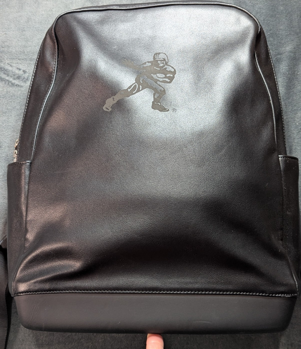 Ultra Rare Heisman logo Moleskine Black Zip Closure Inner Pockets, polyurethane
