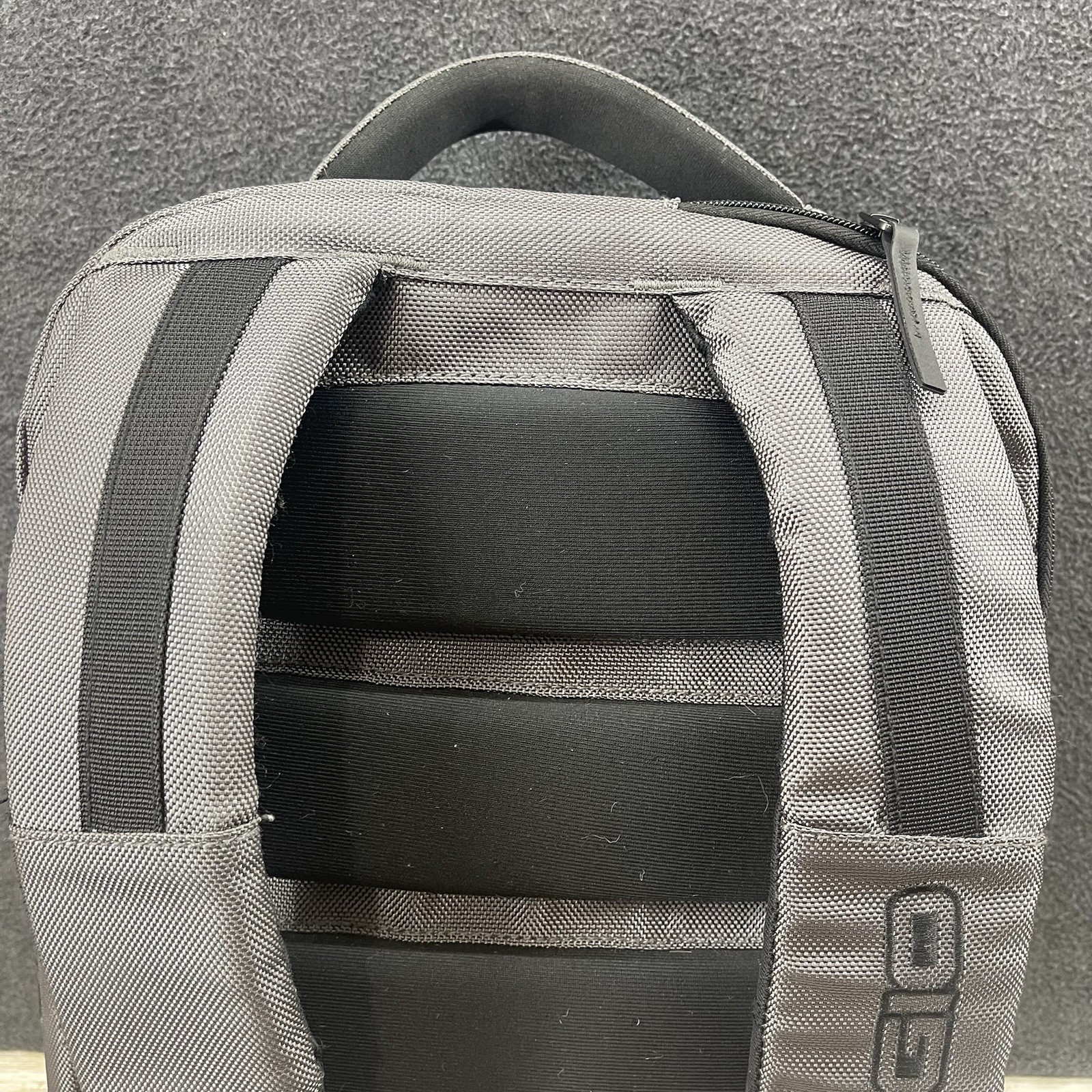 OGIO® Ace Pack Metallic Gray Backpack, 1680D, 1,450 cu. in./22.1 L, PADDED