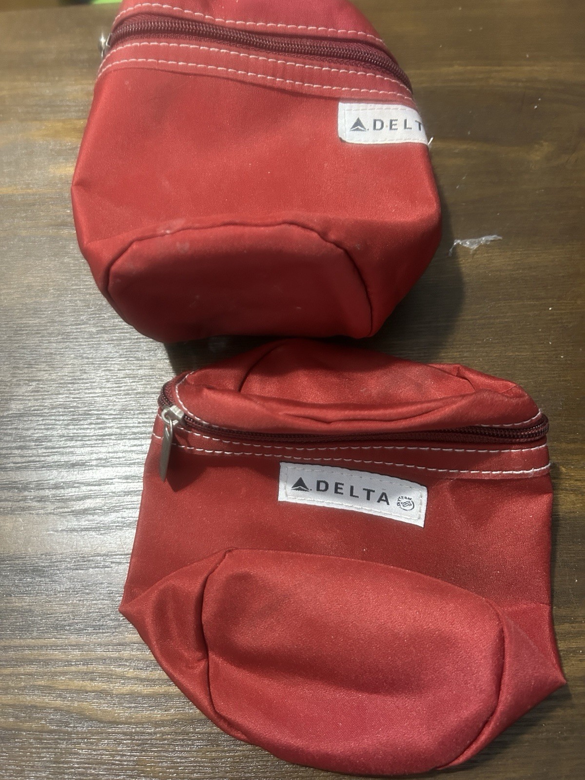 Qty 2 DELTA Airlines Travel Bag Pouch Red 5.5” x 4”1990s Vintage
