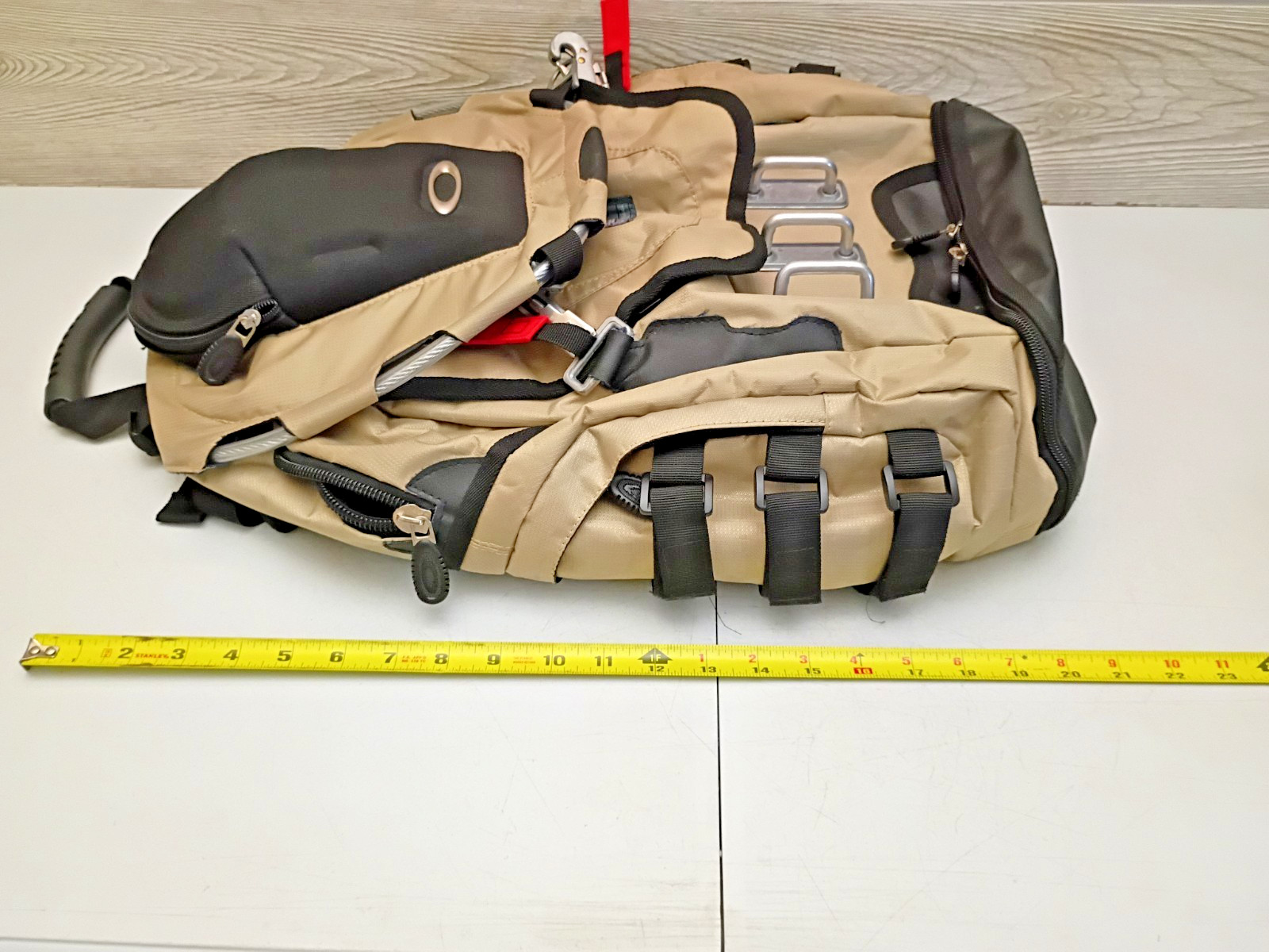 OAKLEY Tactical Backpack Factory Pilot 20-S1242-B Tan