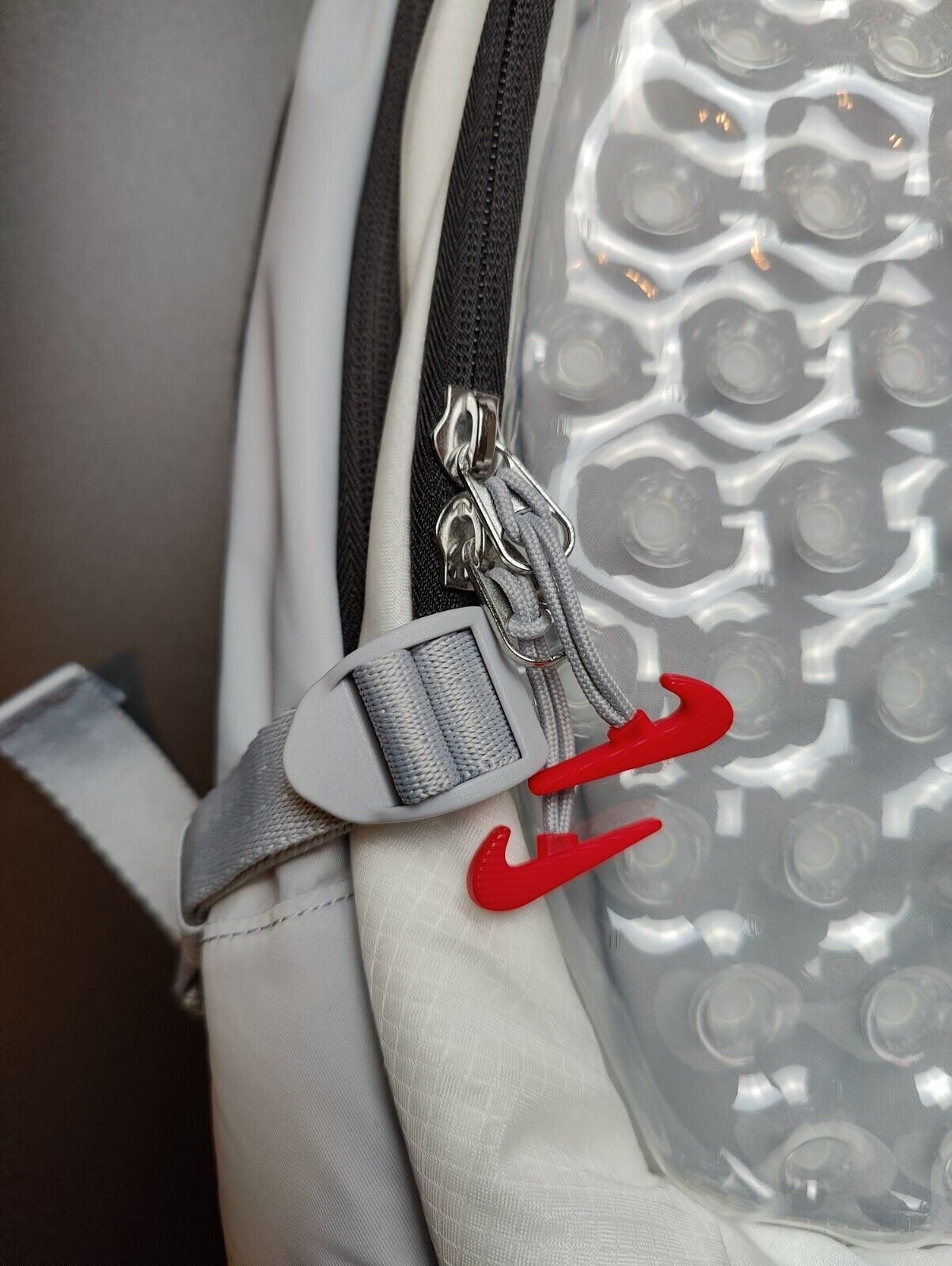 Nike Air Max Bubble Backpack Logo Padded Elite DA9893-012 $160 SAMPLE