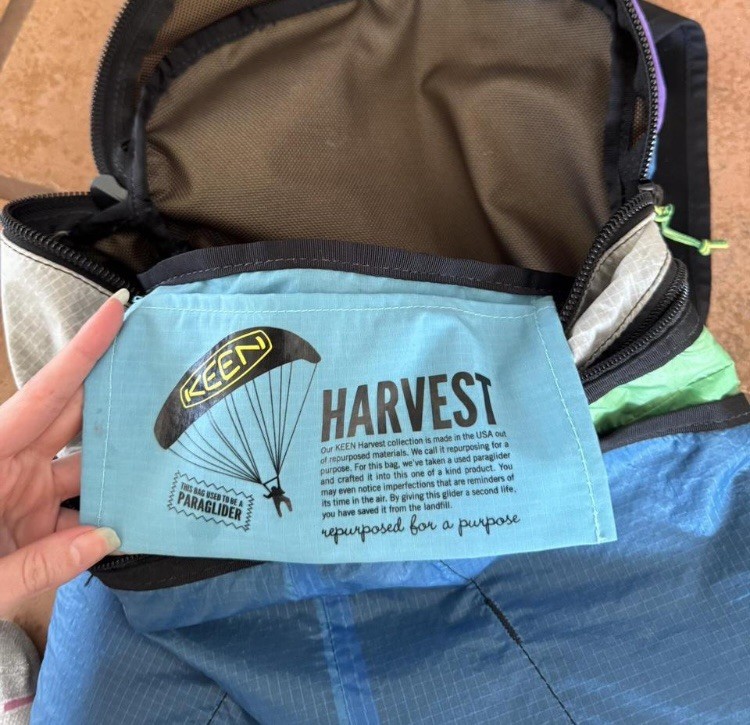 Keen parachute backpack