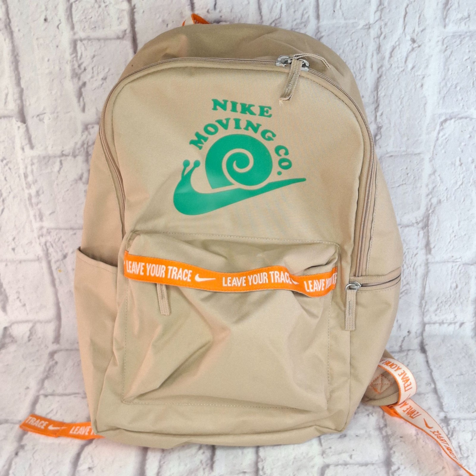 Nike Moving Co Heritage Backpack Hemp Orange Green Leave Your Trace RARE