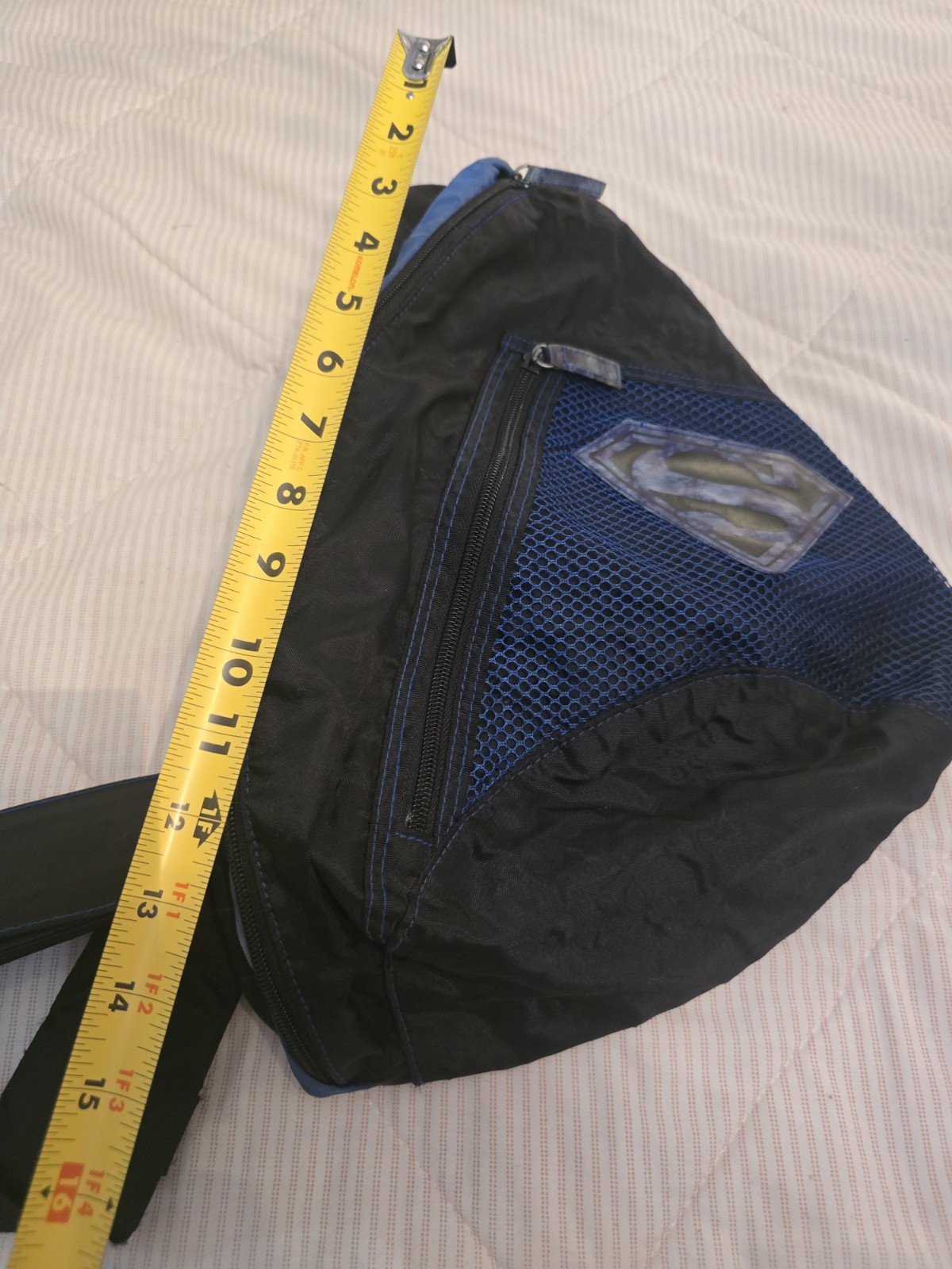 Superman Shoulder Sling Bag Zip From Six Flags