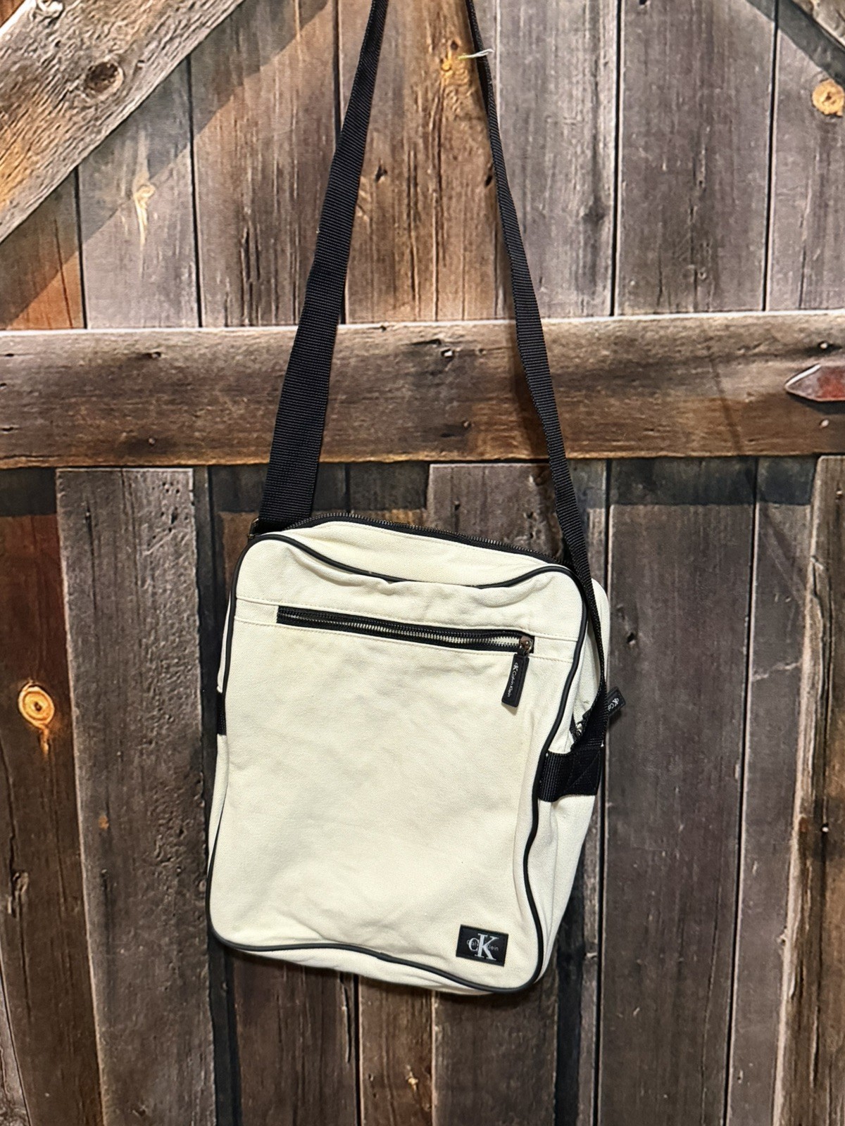 CK Men’s Calvin Klein Canvas Messenger Bag 14×10 Insulated Zipper