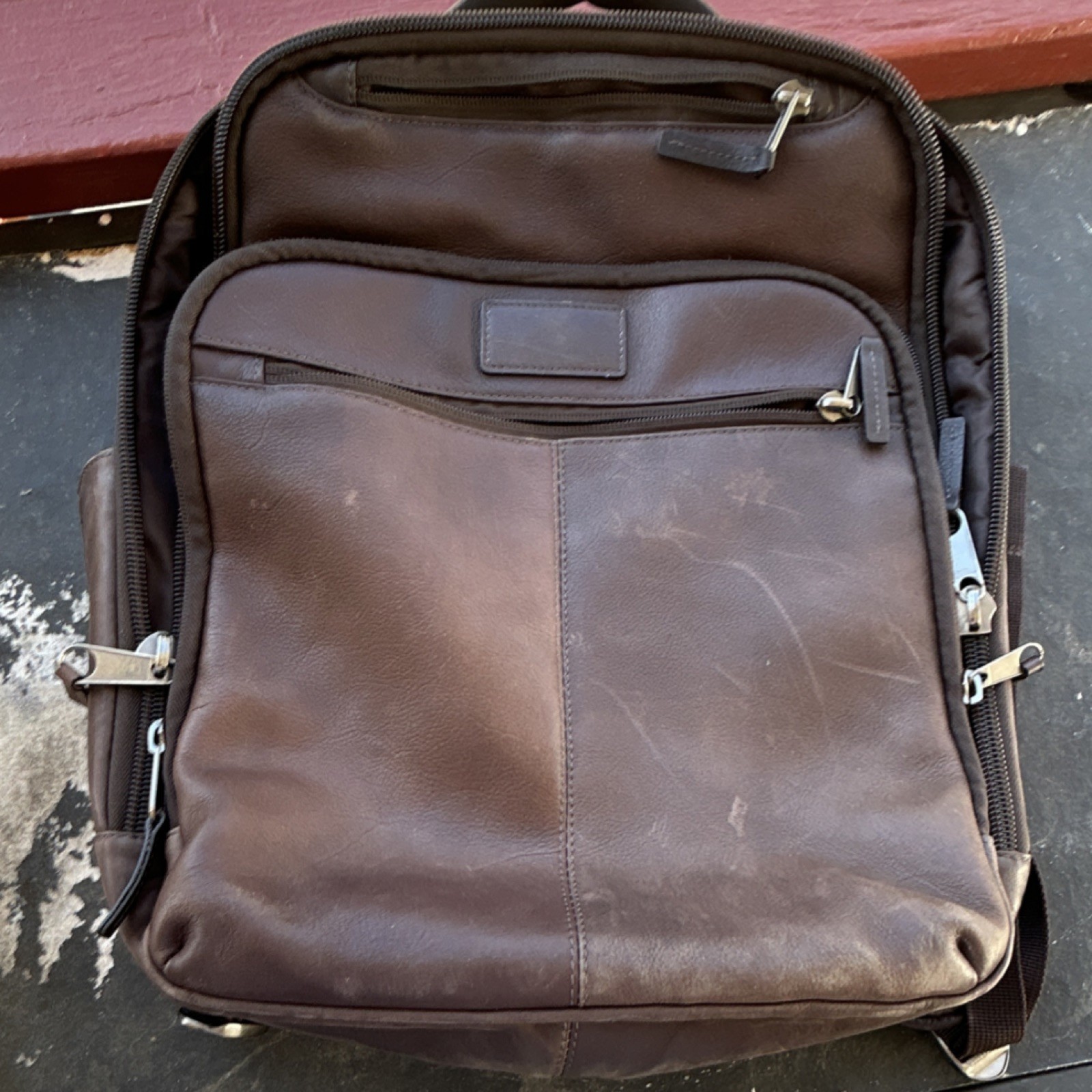 Renwick Brown Men’s Backpack Adjustable Strap Padded Inner & Outer Pockets