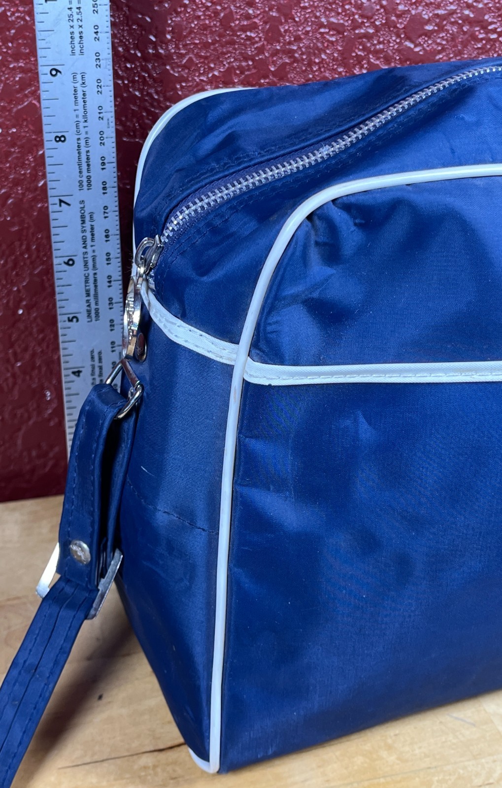 Vintage Original Adidas Trefoil Blue/White Duffel Gym Shoulder Strap Travel Bag