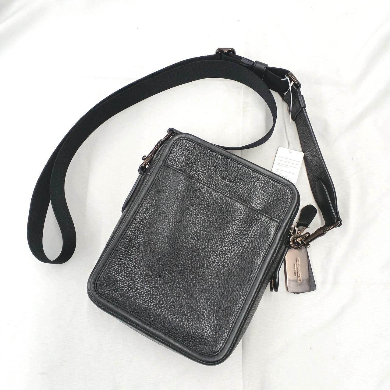 COACH CP178 Shoulder Bag