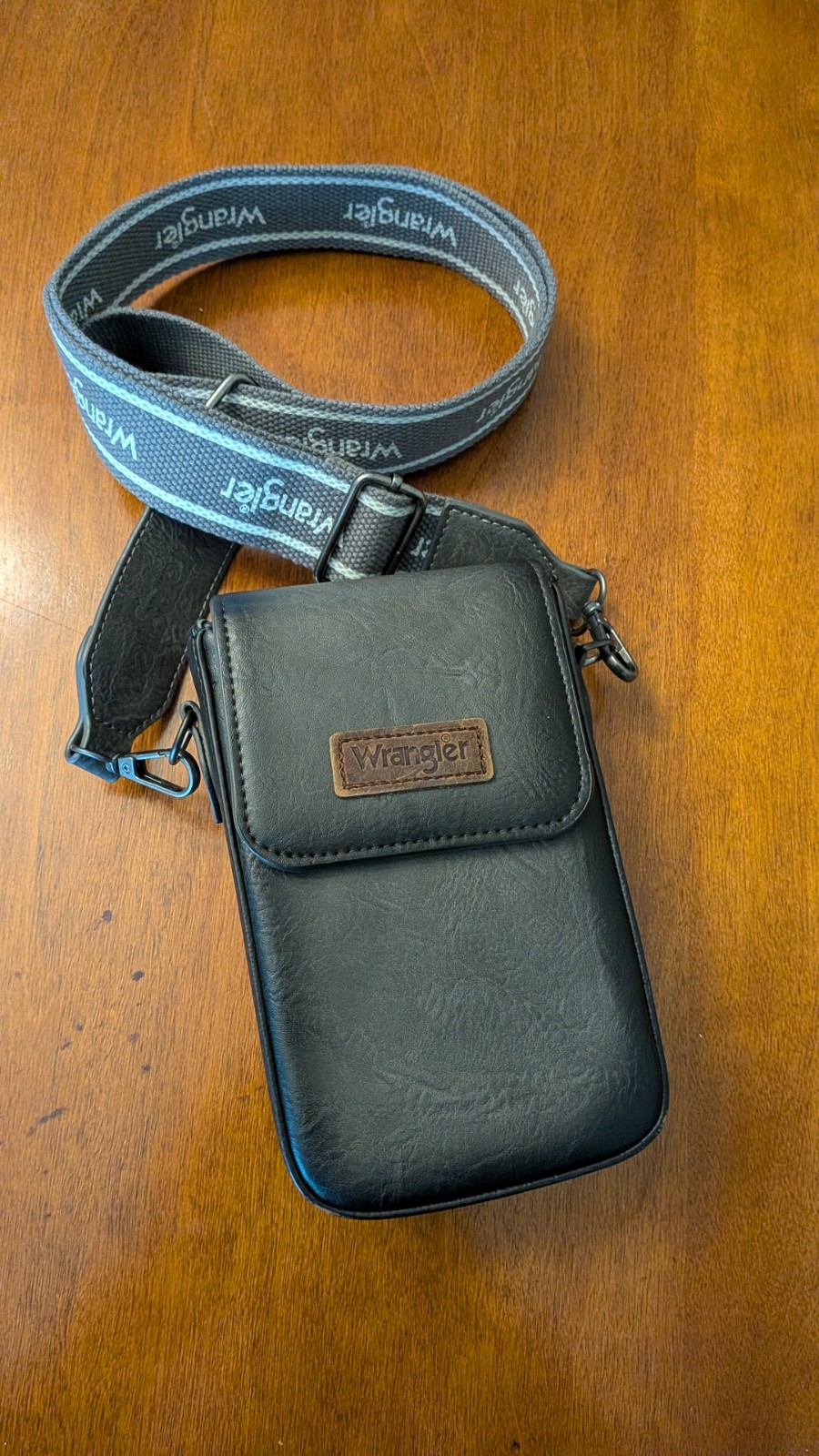 Wrangler Black Crossbody Bag, Zip & Snap Closure, Adjustable Strap, Pocket, Card