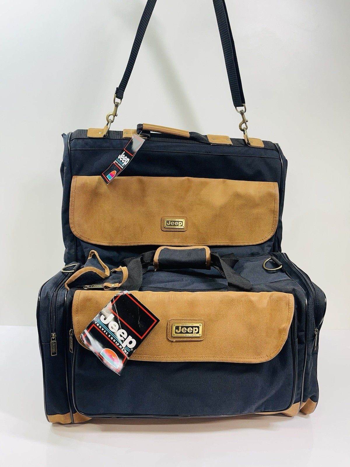 Jeep Canvas Suede Large Duffle & Garment Bag 22” x 12” 3 Side Pockets NWT 1996