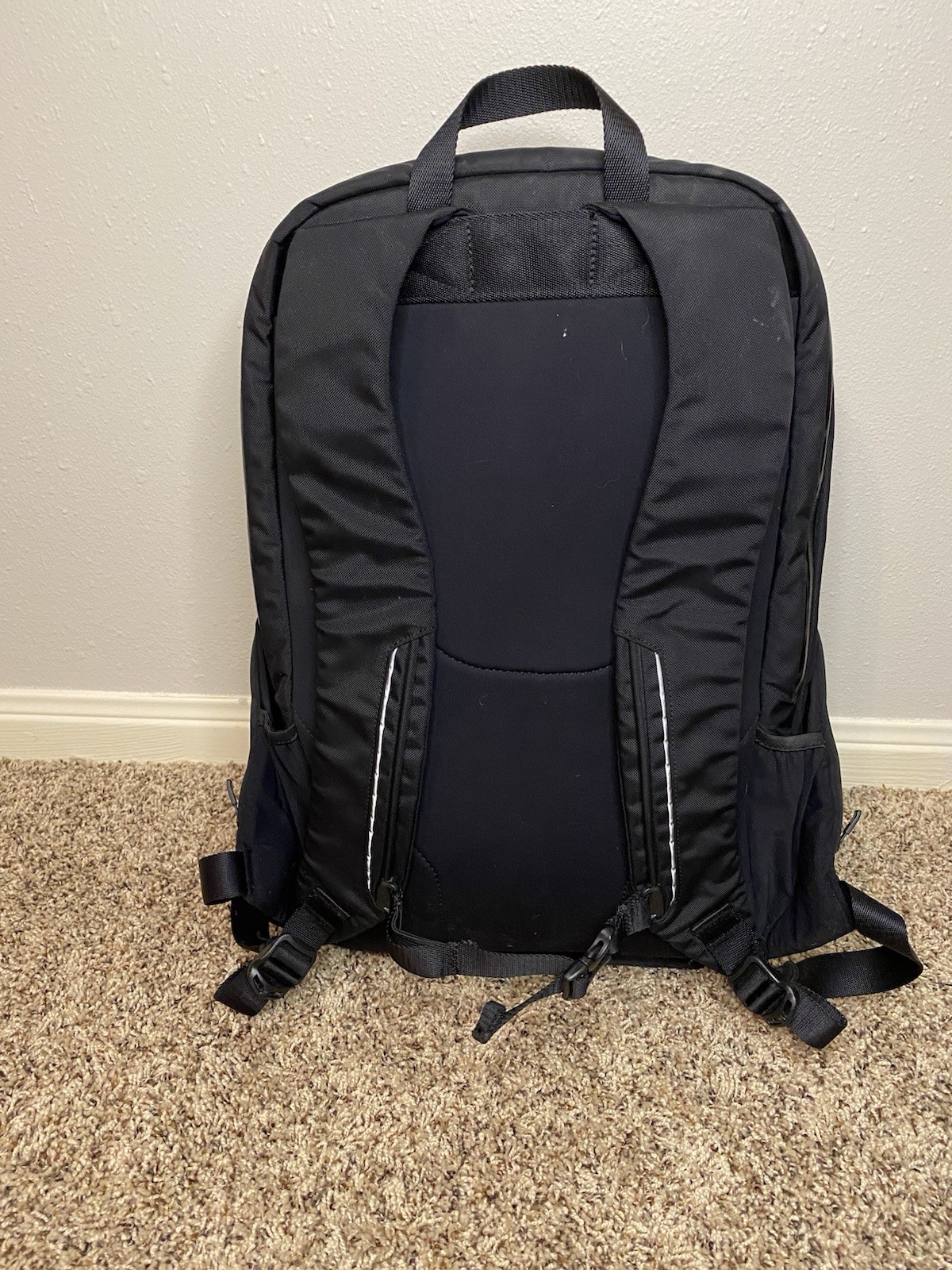 Lululemon Para Backpack Water-Repellent Bag Black 23L School Gym Commuting