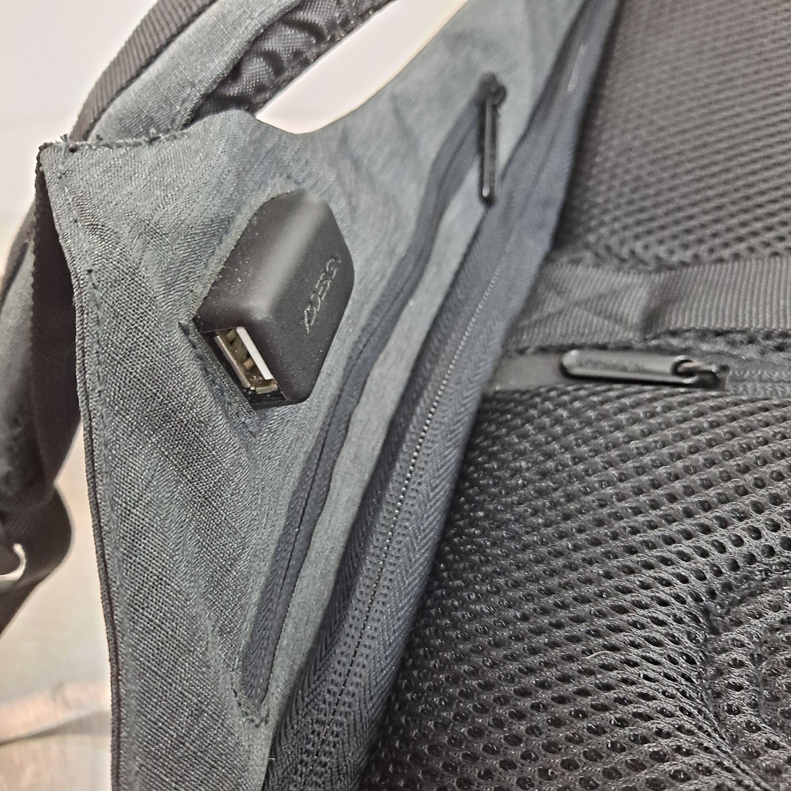 XD Design Bobby Backpack Travel Compact Anti-Theft Tech Blue Camo
