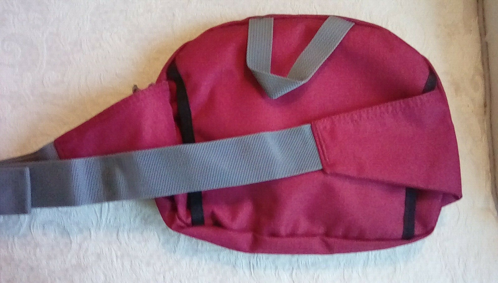Eddie Bauer Deep Red Ripstop Sling Bag Waist Pack Bum Bag Adjustable Strap Mesh