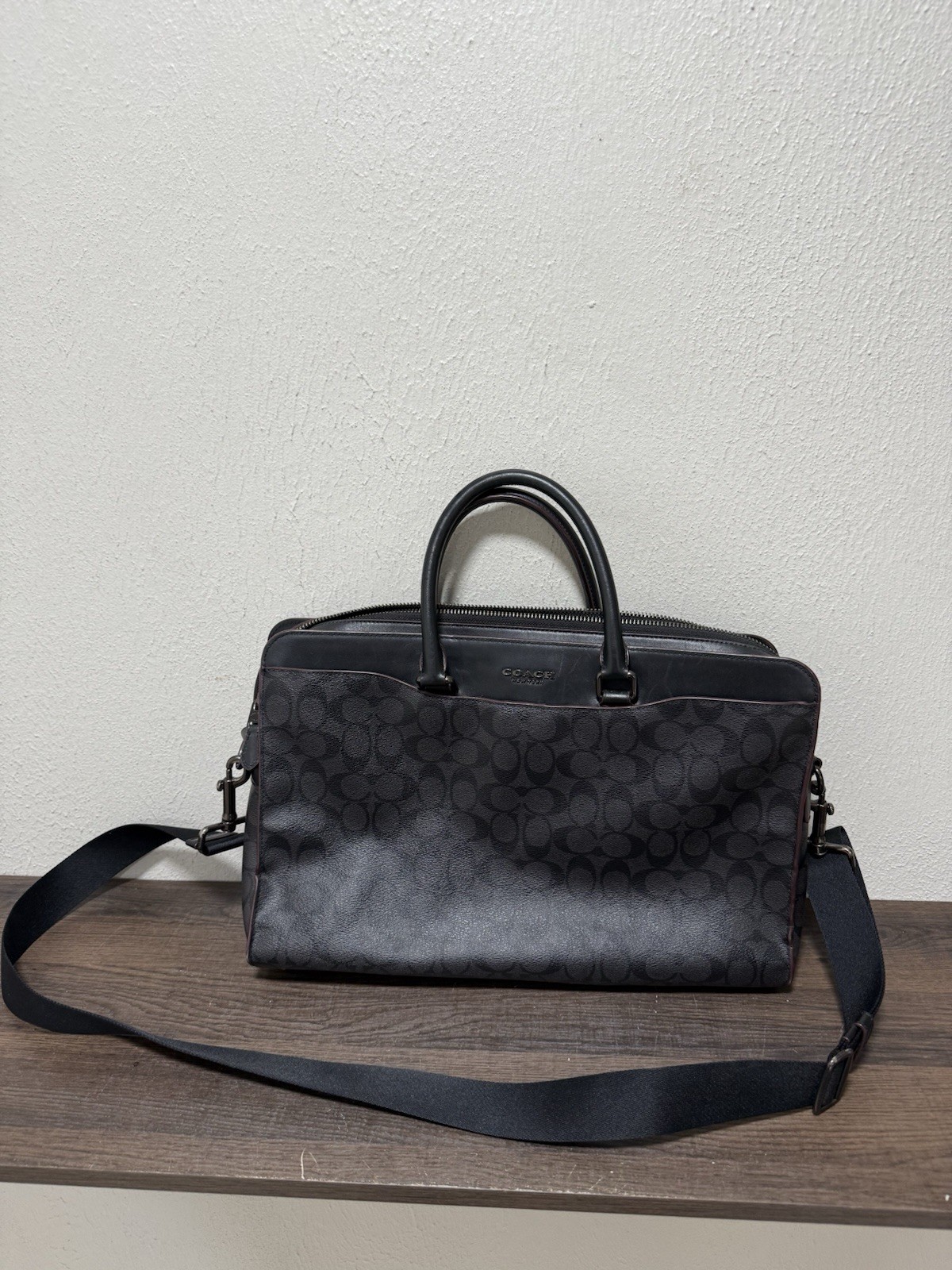 Coach Beckett Compact Slim Brief Laptop Bag Canvas SIGNATURE Leather Clean!