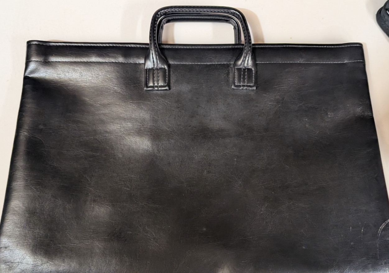 Black leather minimalist briefcase