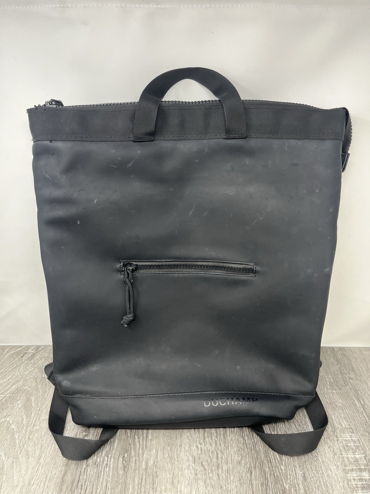 DUCHAMP London Black Laptop Backpack Bag Polyurethane Body Polyester Lining
