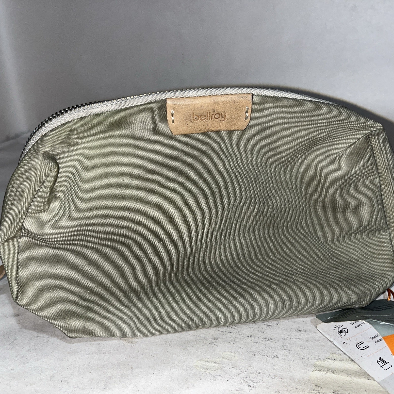 Bellroy Khaki Dopp Kit With Defects