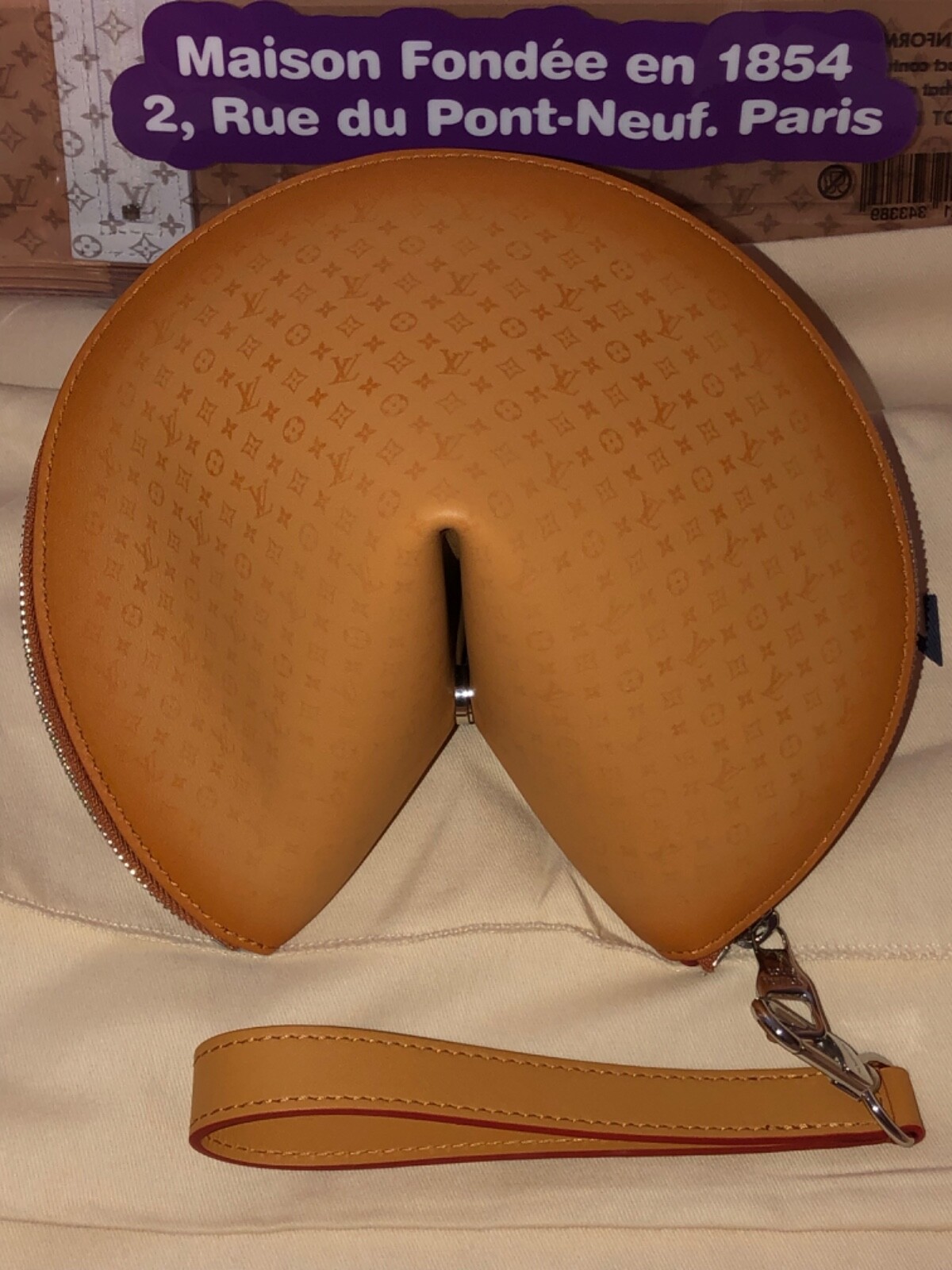 Louis Vuitton FORTUNE COOKIE BAG Monogram MEN Spring/Summer 2023 – BRAND NEW