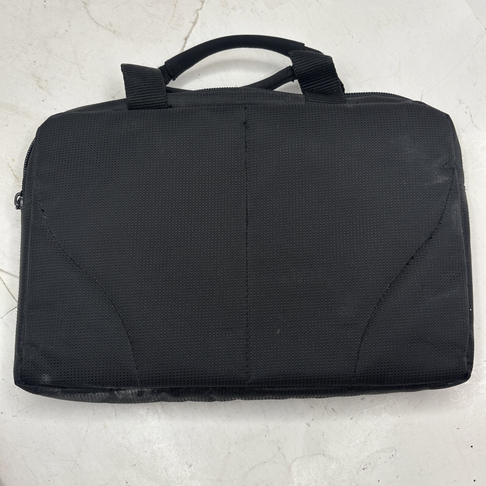 Icon 10 1/2” Notebook/Laptop Case/Bag with Shoulder Strap, Zip, 100H, Black