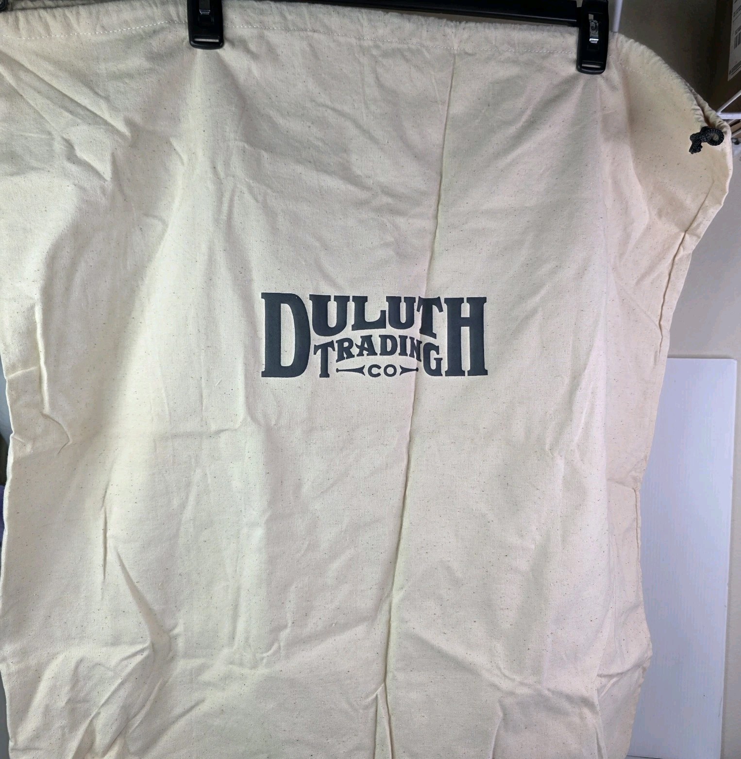 DULUTH TRADING COMPANY Large Beige Canvas Laundry Clothes Travel Drawstring Bag